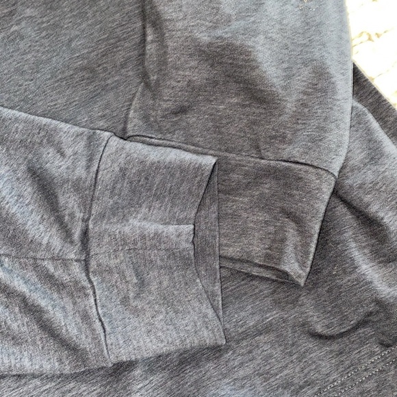 Xersion grey hooded quick Dri athletic long sleeve top size XXlarge - Picture 5 of 5